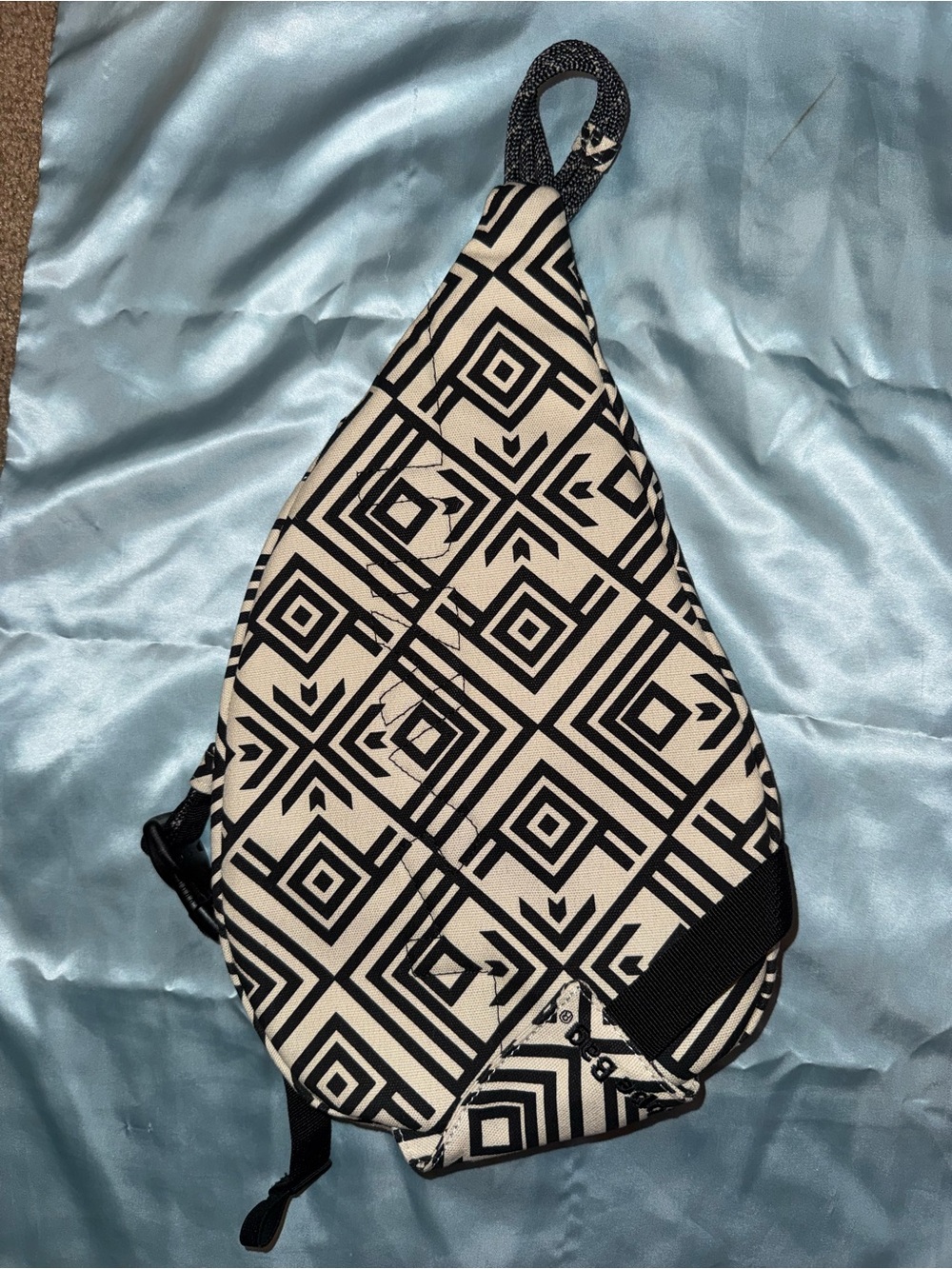 Kavu Geometric Rope Bag - Picture 4 of 9